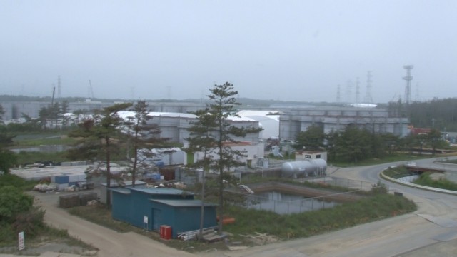 ▲＜参考＞2013年6月11日福島第一原発入構取材貯水タンク風景