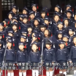 ▲暗唱した教育勅語を披露する塚本幼稚園の園児たち(YouTubeより)