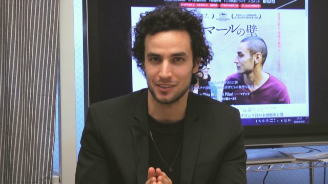 立ちふさがる分離壁 イスラエルの占領と入植によって恋愛も普通の生活もかなわないパレスチナの若者の現実 岩上安身によるインタビュー 第638回 ゲスト 映画 オマールの壁 主演俳優アダム バクリ氏 予告編付き Iwj Independent Web Journal